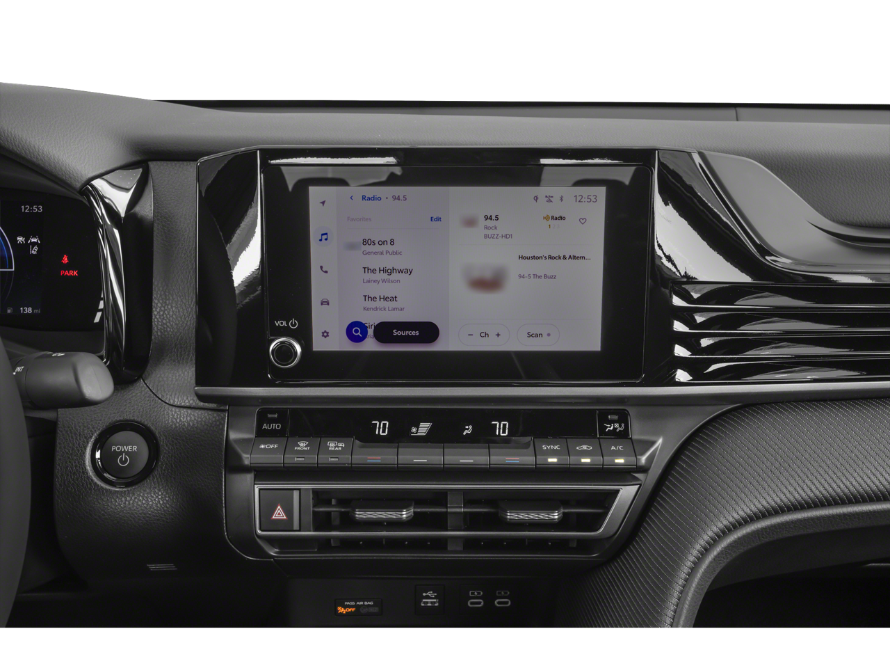 2025 Toyota Camry SE Convenience-Cold Weather Package