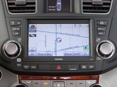 2013 Toyota Highlander Limited Preferred Owner's Portfolio