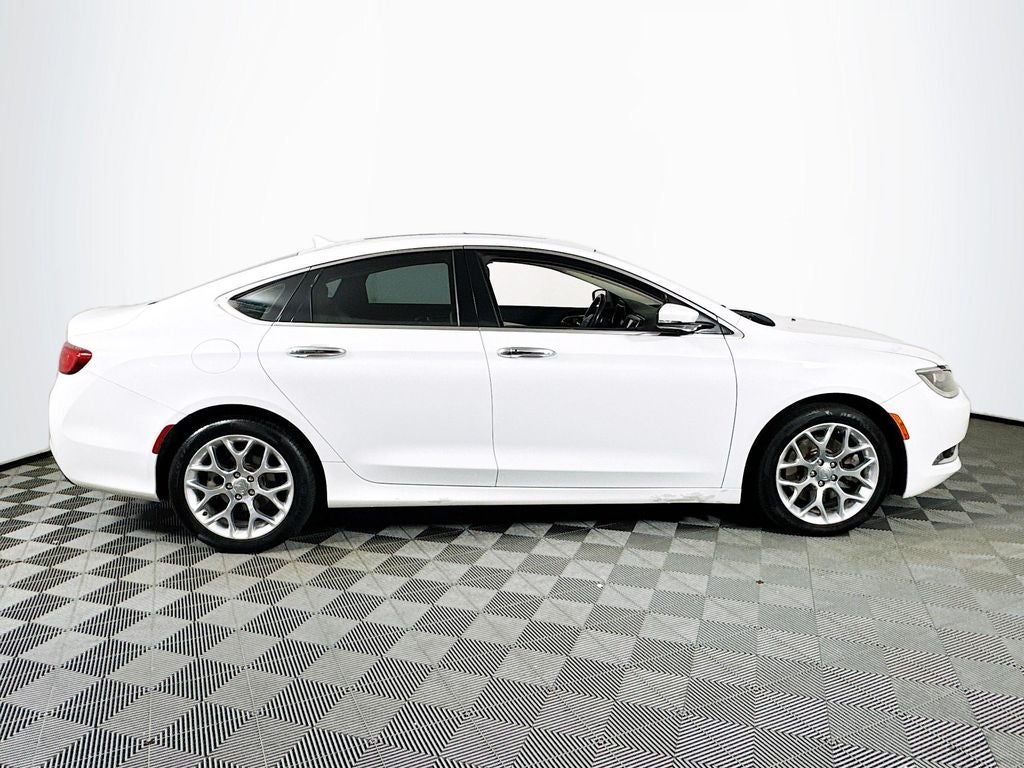 2015 Chrysler 200 C