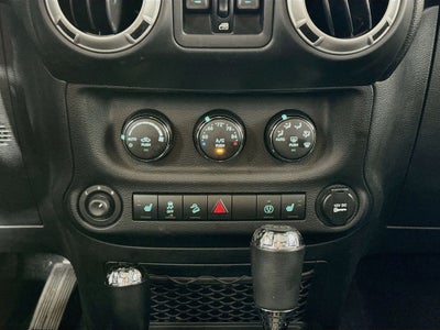 2013 Jeep Wrangler Unlimited Unlimited Sahara