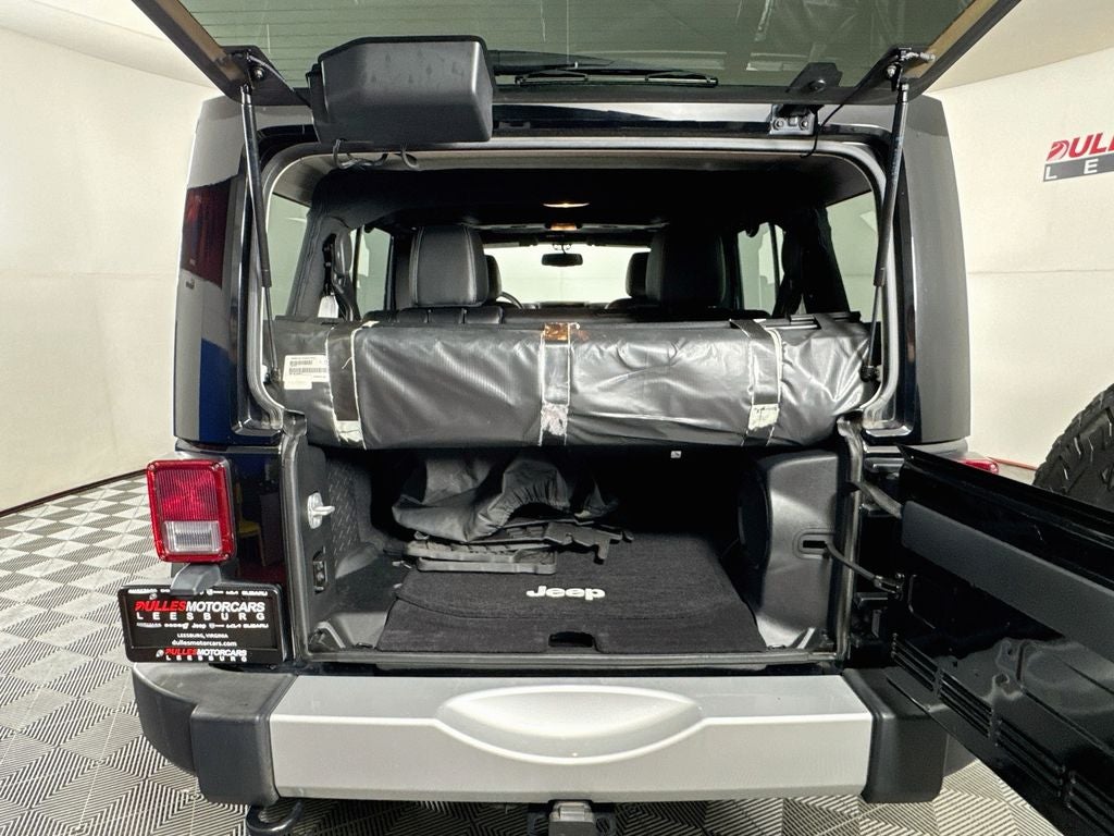 2013 Jeep Wrangler Unlimited Unlimited Sahara