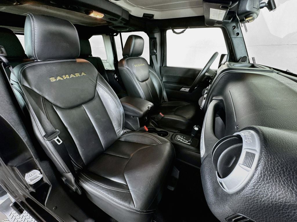 2013 Jeep Wrangler Unlimited Unlimited Sahara
