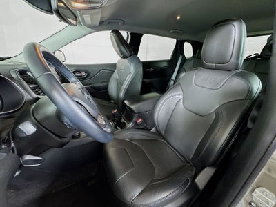 2021 Jeep Cherokee Latitude Luxury 4X4