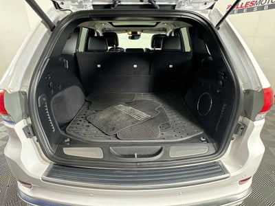 2019 Jeep Grand Cherokee Summit Platinum Series Group
