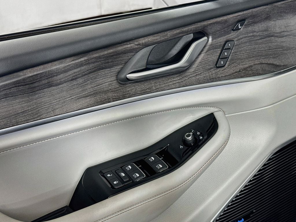 2022 Jeep Grand Cherokee Overland 4X4