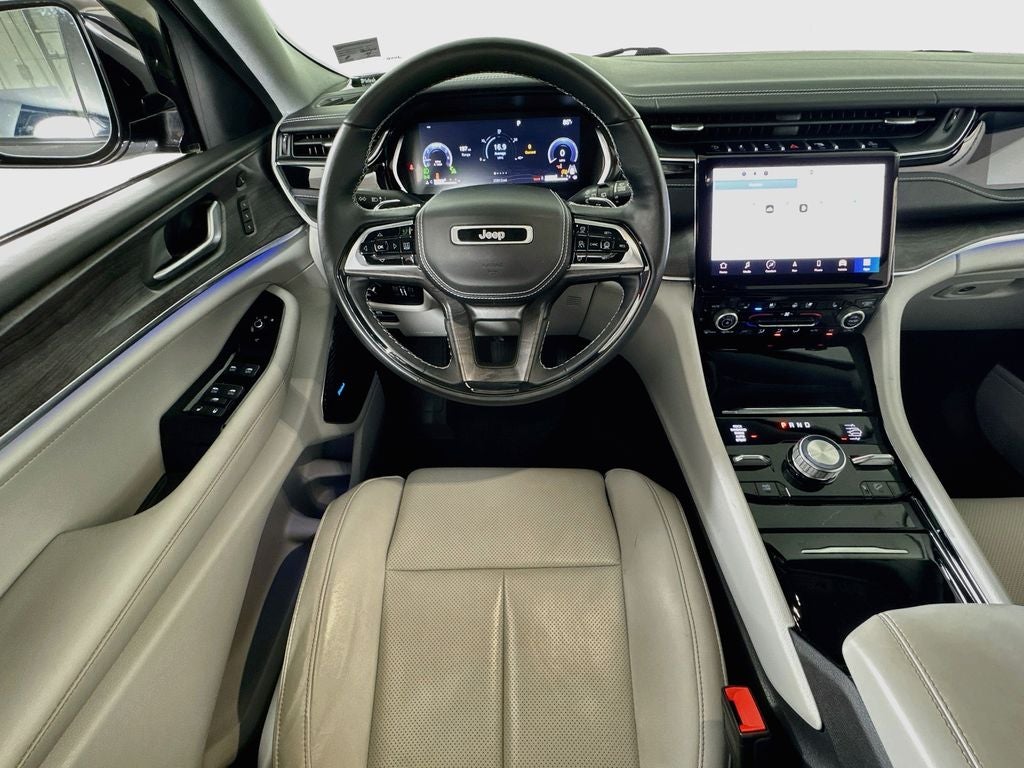 2022 Jeep Grand Cherokee Overland 4X4