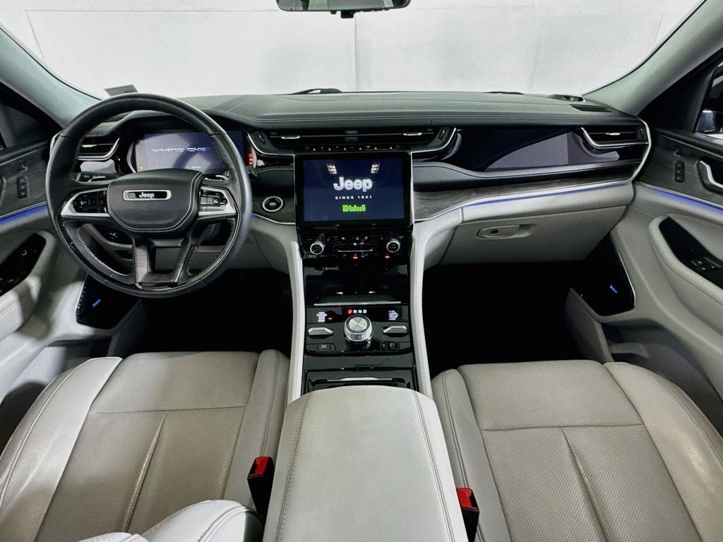 2022 Jeep Grand Cherokee Overland 4X4