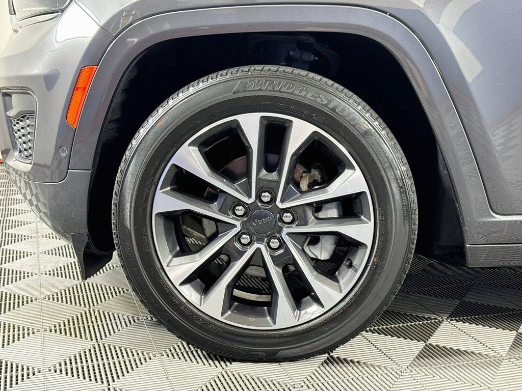 2022 Jeep Grand Cherokee Overland 4X4