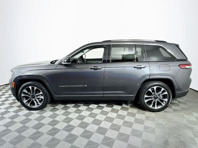 2022 Jeep Grand Cherokee Overland 4X4