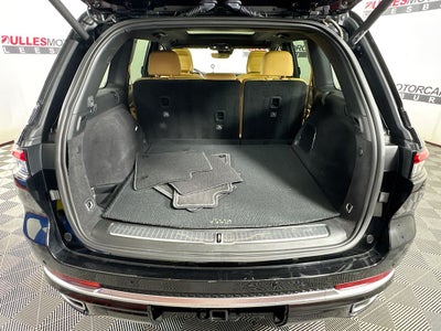 2023 Jeep Grand Cherokee Summit