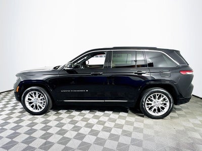 2023 Jeep Grand Cherokee Summit