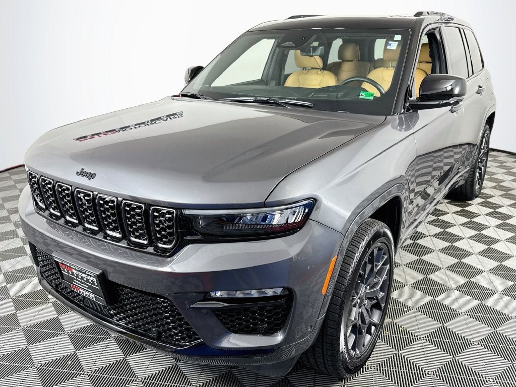 2025 Jeep Grand Cherokee Summit Reserve 4X4