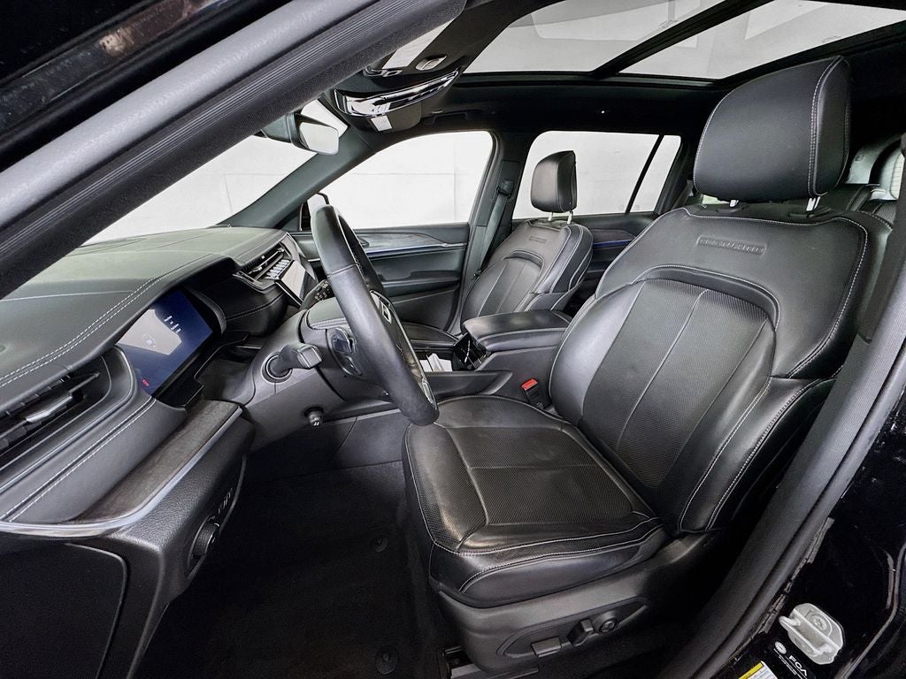 2022 Jeep Grand Cherokee L Overland