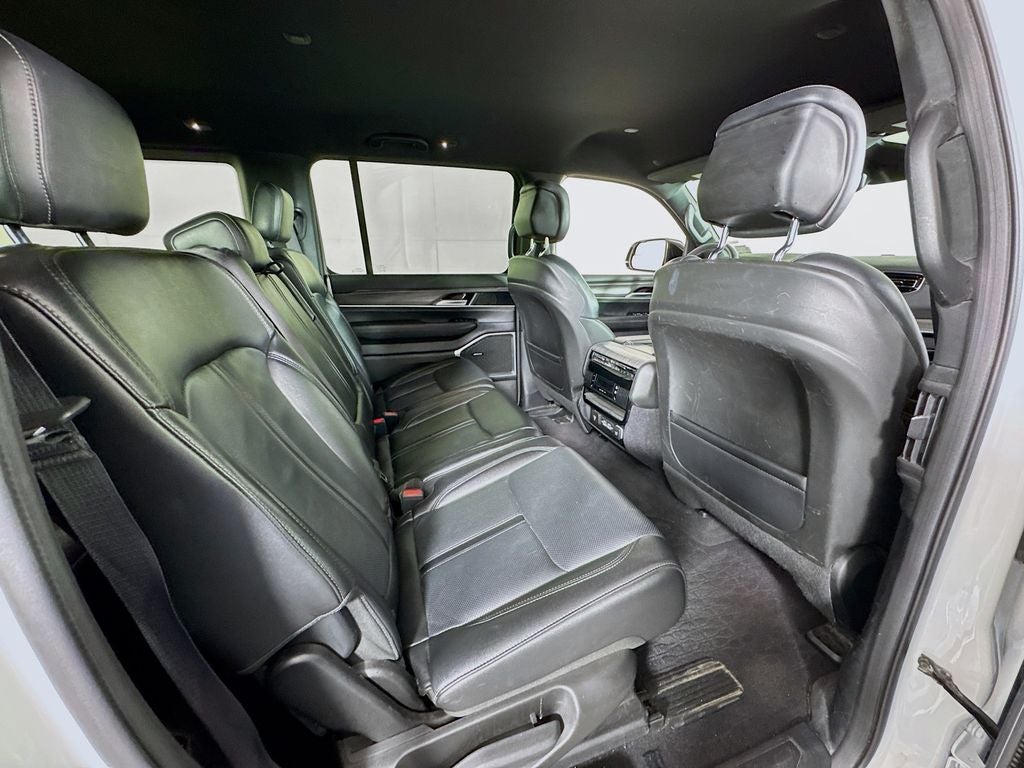 2024 Jeep Wagoneer Series II RWD 4X2