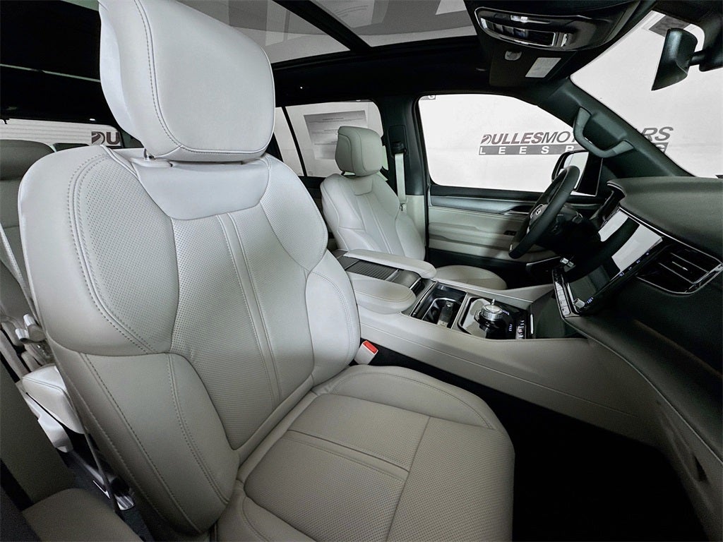 2025 Jeep Wagoneer 4X4