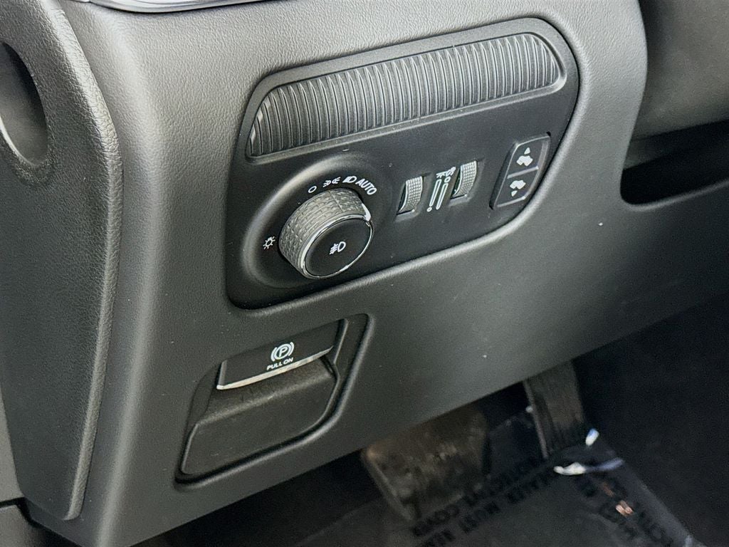 2022 Jeep Grand Wagoneer Series II