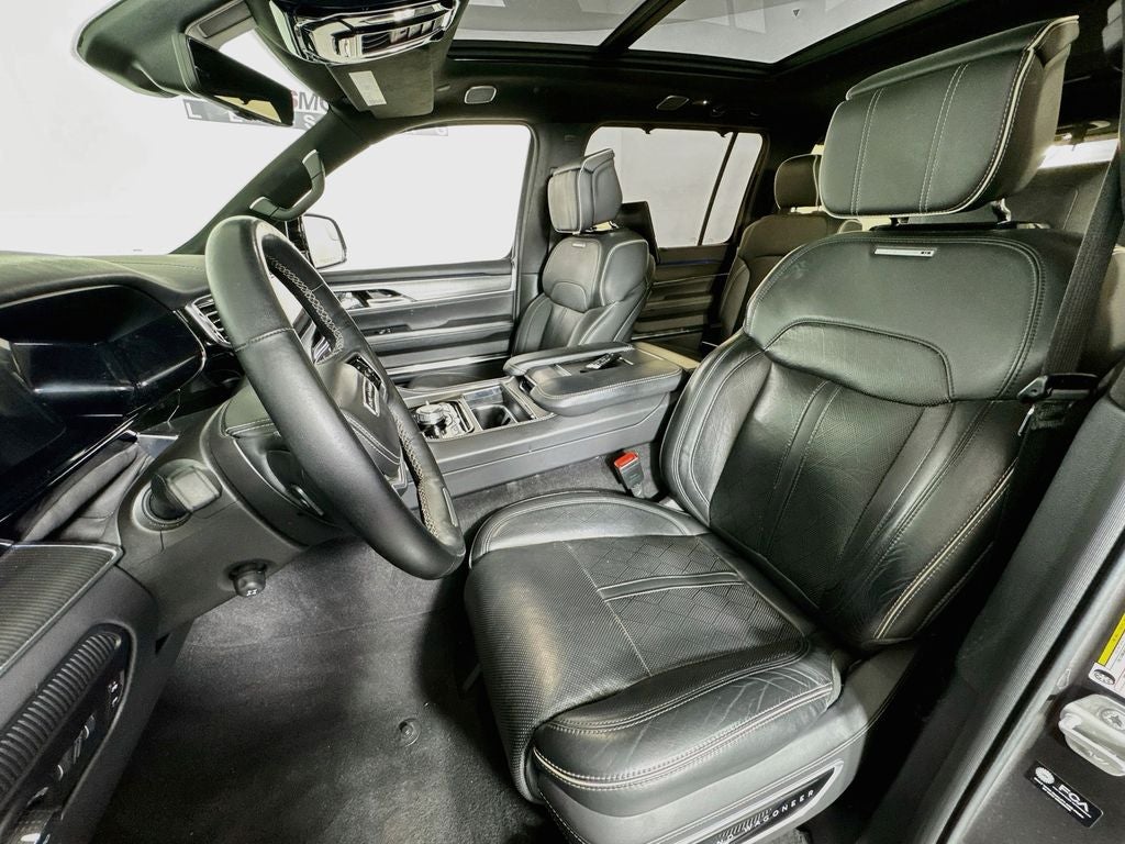 2023 Jeep Grand Wagoneer Series II