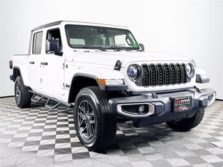 2024 Jeep Gladiator Sport