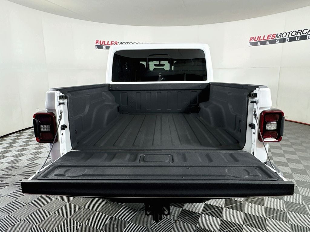2023 Jeep Gladiator Overland 4X4