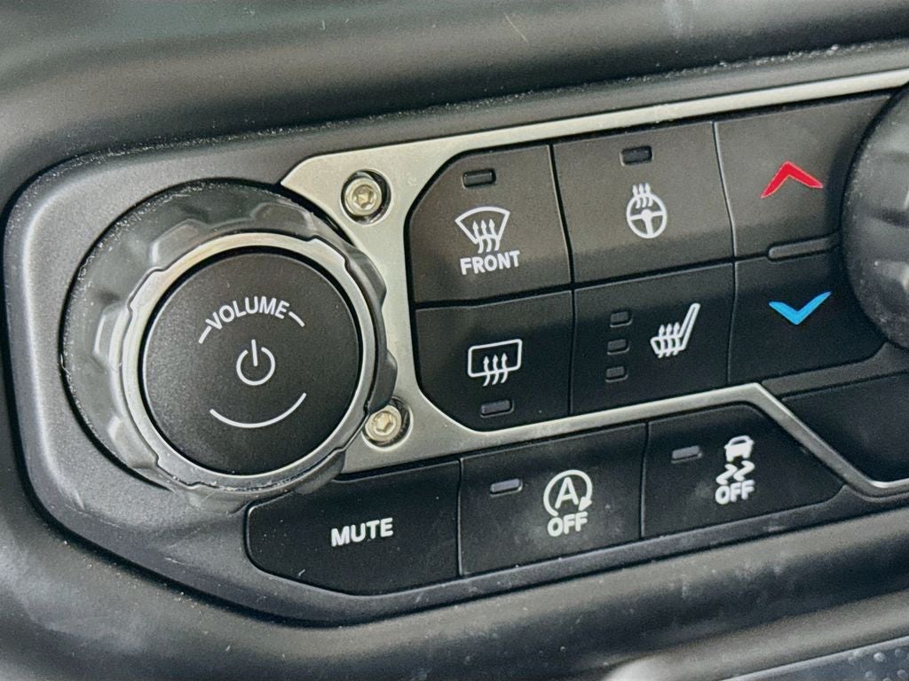 2023 Jeep Gladiator Mojave