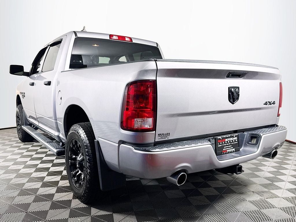 2019 RAM 1500 Classic Express Crew Cab 4X4