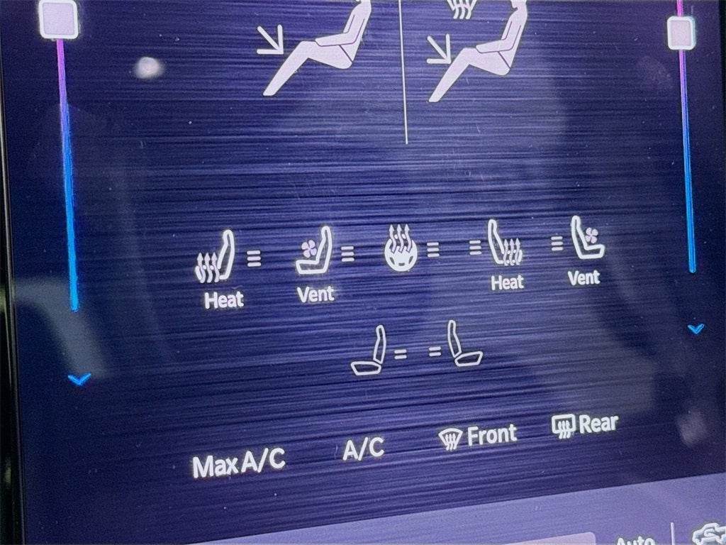 2025 RAM 1500 Limited | Pano Roof | Heated/Cooled Leather