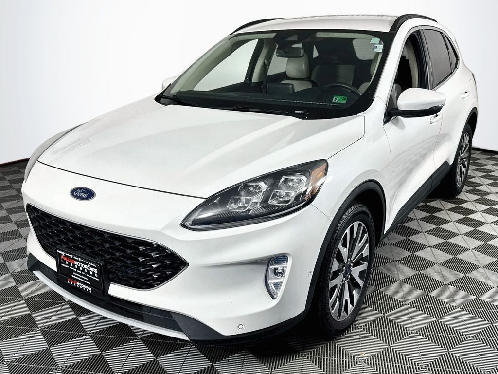 2020 Ford Escape Titanium