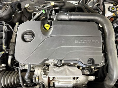 2022 Chevrolet Malibu LS 1LS