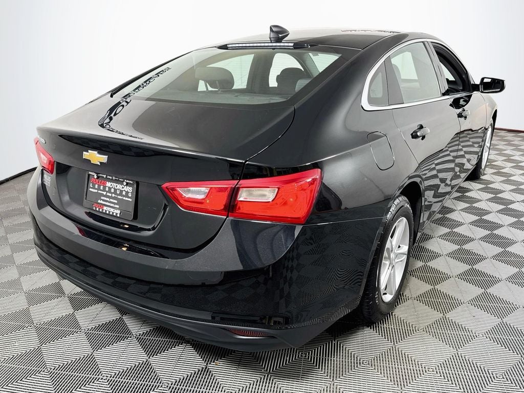 2022 Chevrolet Malibu LS 1LS