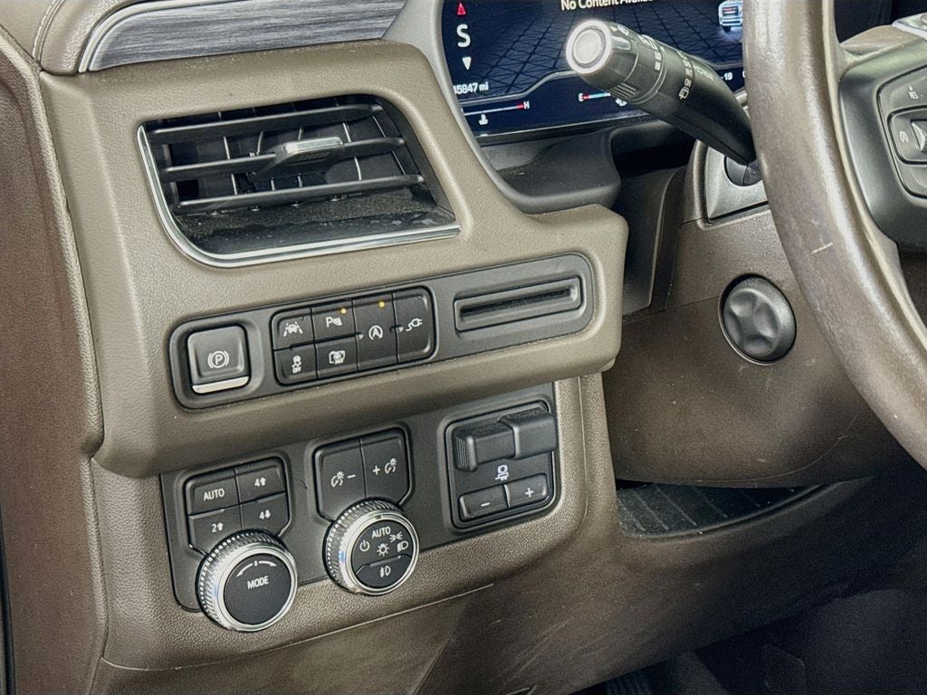 2022 GMC Yukon XL SLT