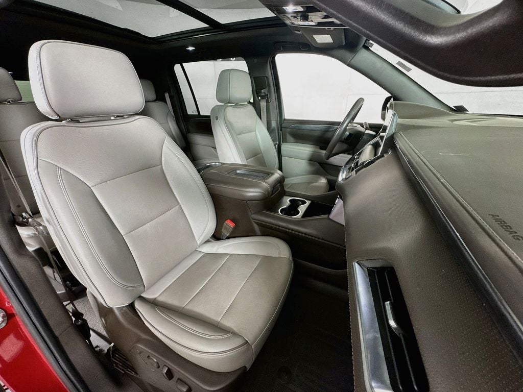 2022 GMC Yukon XL SLT