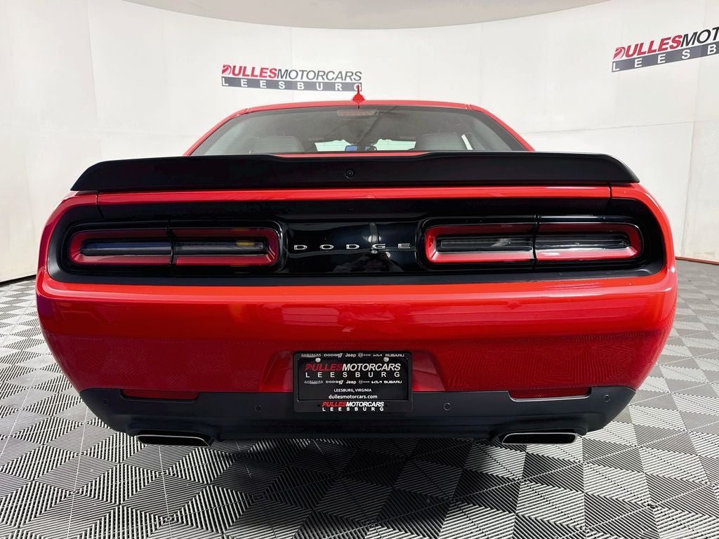 2023 Dodge Challenger R/T PLUS