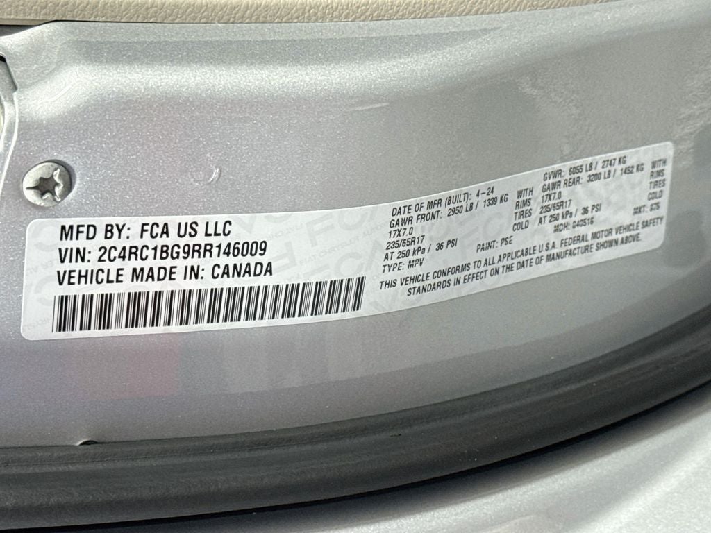 2024 Chrysler Pacifica Touring L