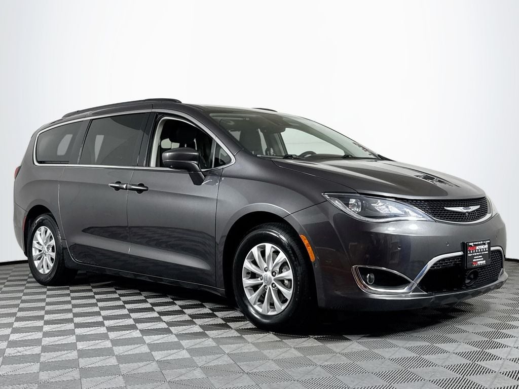 2019 Chrysler Pacifica Touring Plus