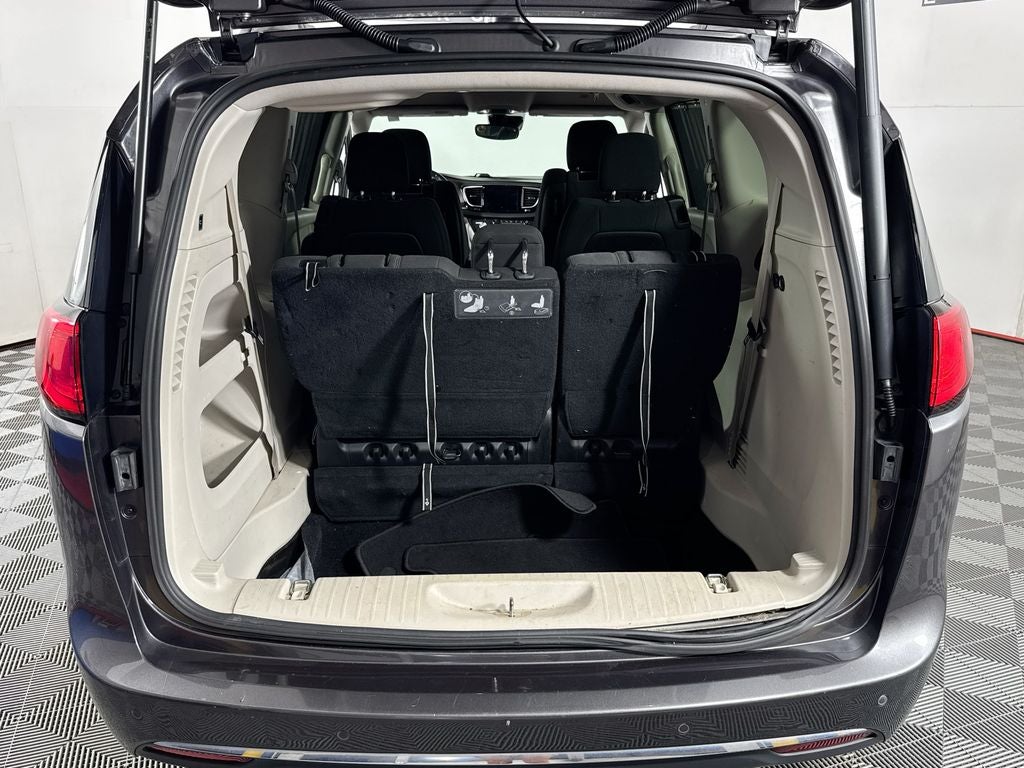 2019 Chrysler Pacifica Touring Plus