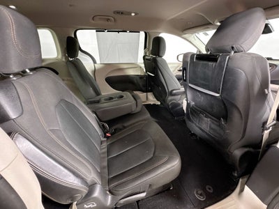 2019 Chrysler Pacifica Touring Plus