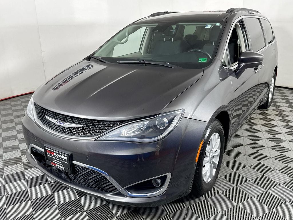 2019 Chrysler Pacifica Touring Plus