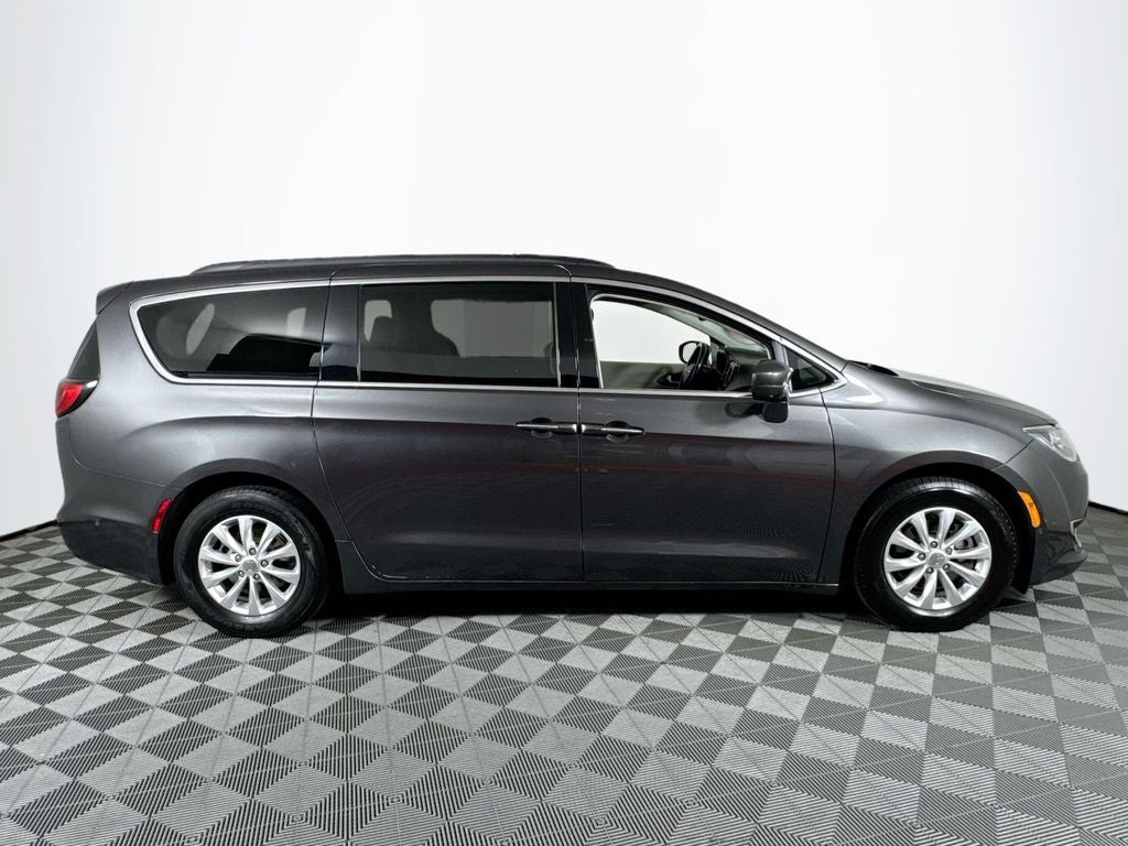 2019 Chrysler Pacifica Touring Plus