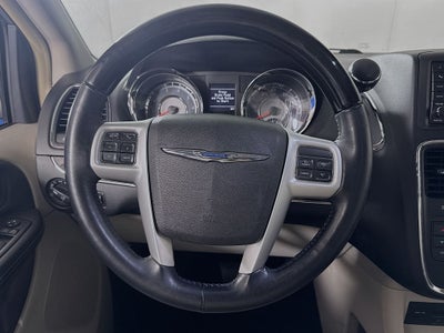 2015 Chrysler Town & Country Limited-Platinum