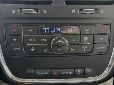 2015 Chrysler Town & Country Limited-Platinum