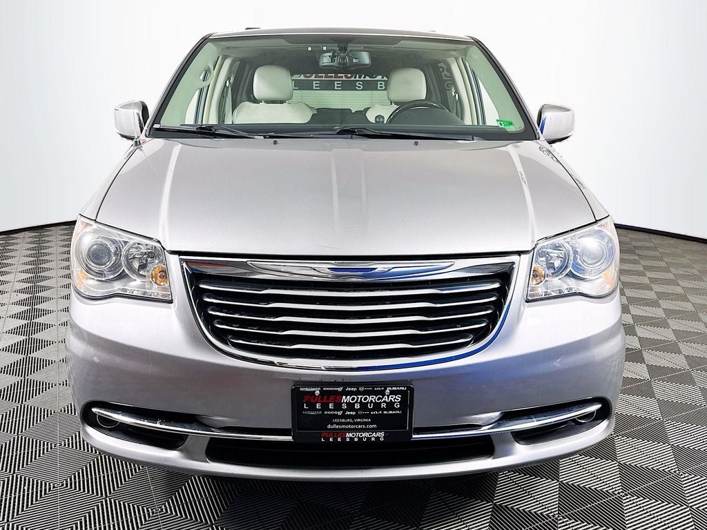 2015 Chrysler Town & Country Limited-Platinum