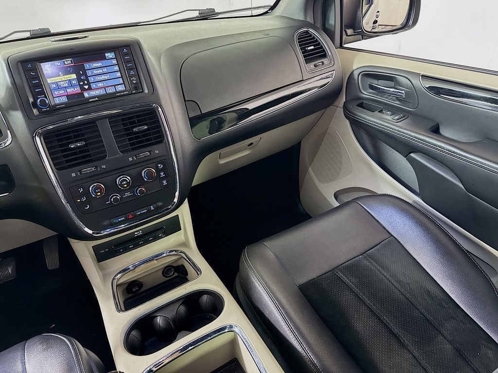 2014 Dodge Grand Caravan SXT 30th Anniversary