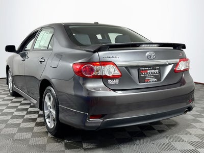 2011 Toyota Corolla S Preferred O wner's Portfolio