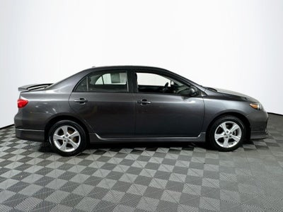 2011 Toyota Corolla S Preferred O wner's Portfolio