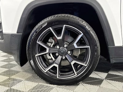 2026 Jeep Cherokee Overland