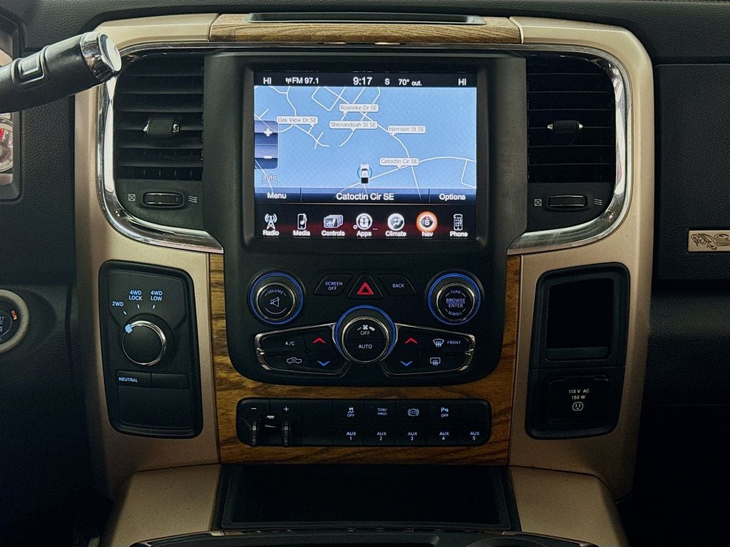 2014 RAM 3500 Laramie Longhorn/With fift wheel