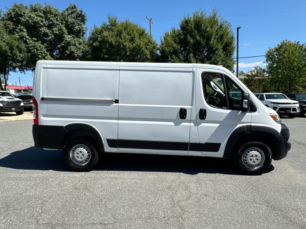 2025 RAM ProMaster 2500 Base 136 WB