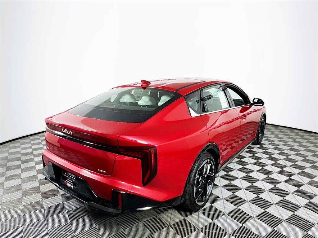 2025 Kia K4 GT-Line
