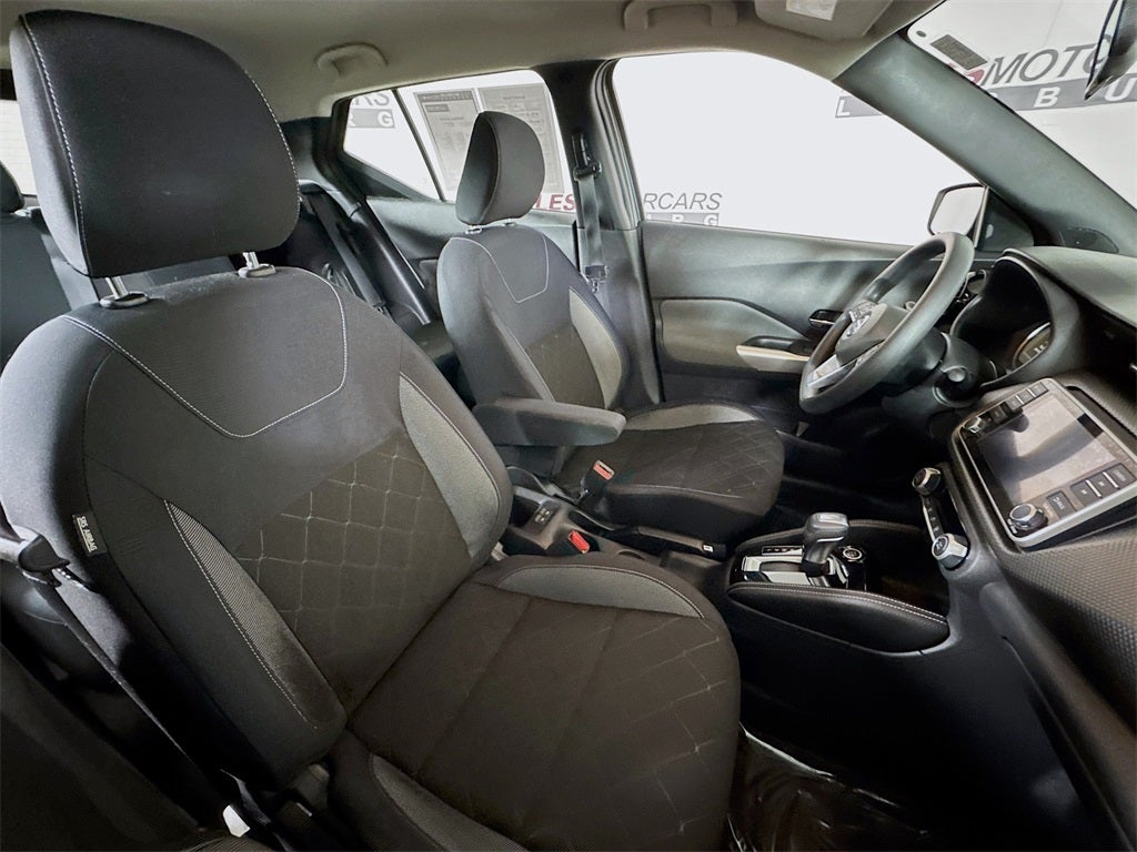 2018 Nissan Kicks SV