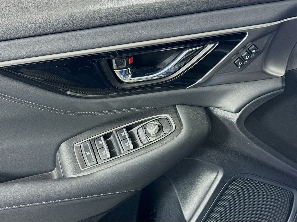 2022 Subaru Legacy Limited XT
